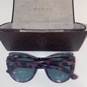 | Gucci Havana Animal Print Cat Eye Sunglasses |